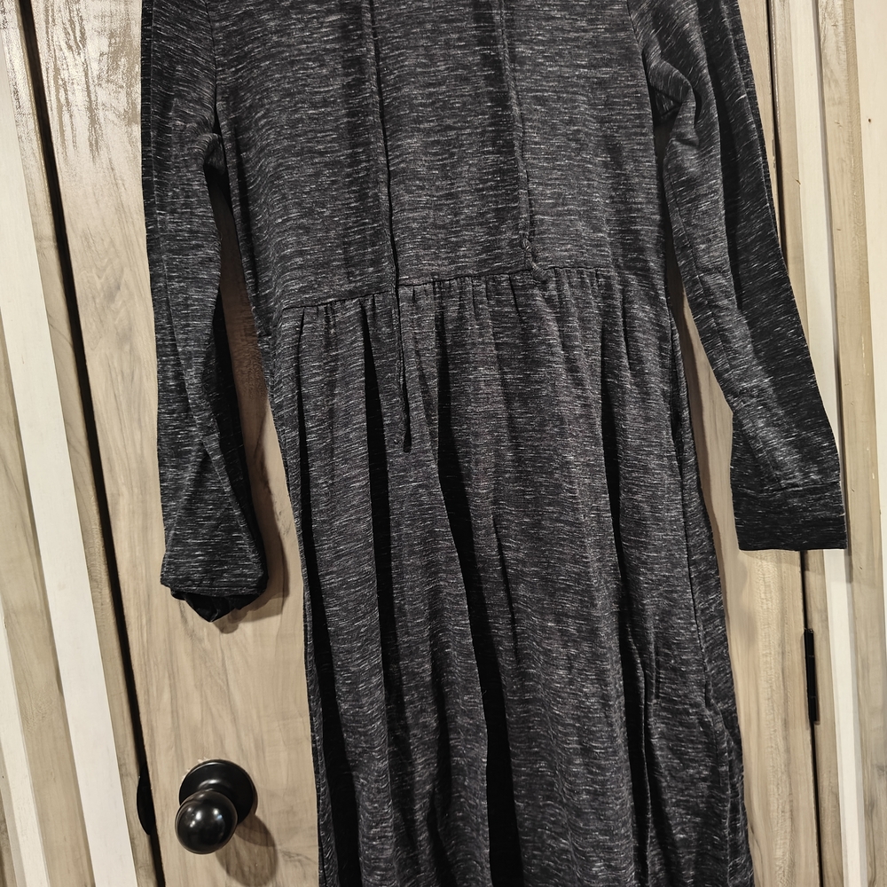 Everyday Long Sleeve Midi Dress in Heathered Charcoal